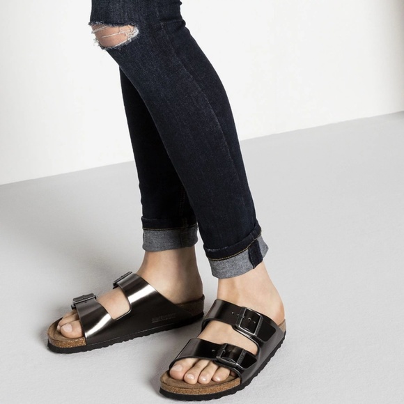 Birkenstock Shoes - Birkenstock Arizona Soft Footbed Leather Sandals